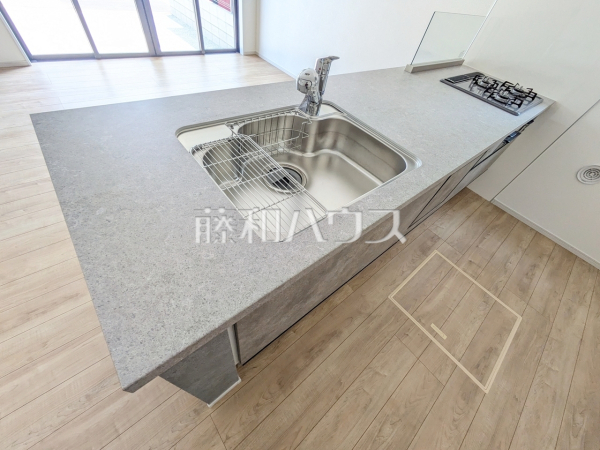 キッチン　【八王子市長房町】