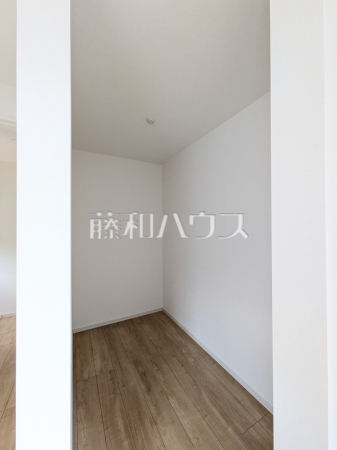 ウォークインクローゼット　【八王子市長房町】