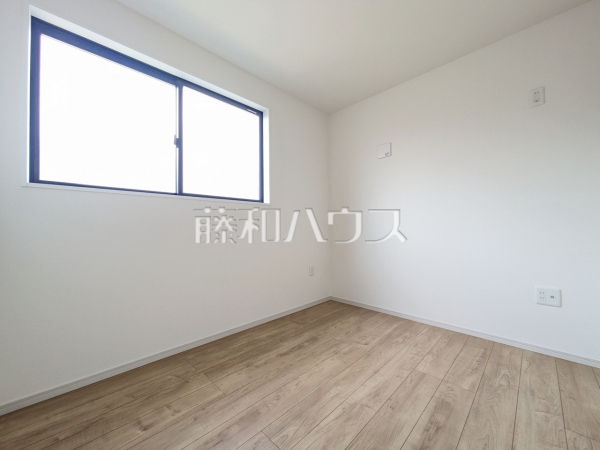 居室　【八王子市長房町】