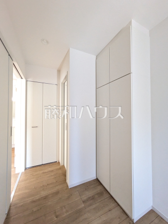 玄関ホール　【八王子市長房町】