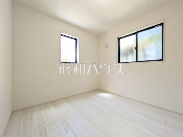 居室　【新座市栗原１丁目】