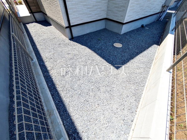 14号棟　庭　【八王子市石川町】