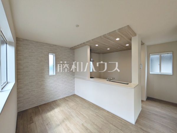 7号棟　キッチン　【八王子市石川町】