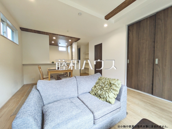 9号棟　リビング　【八王子市石川町】