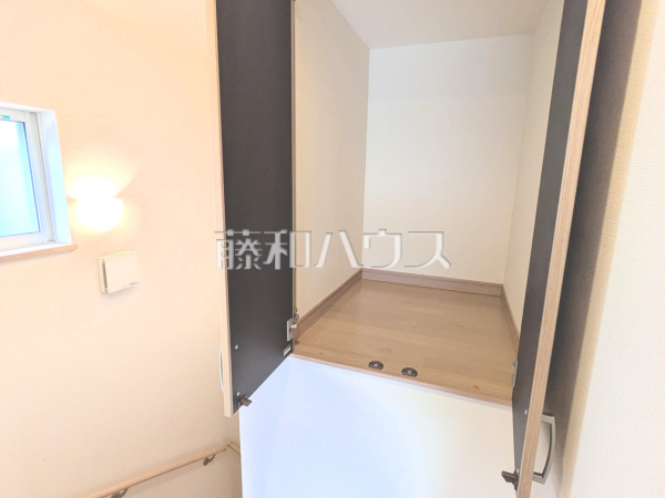 収納　【西東京市西原町４丁目】