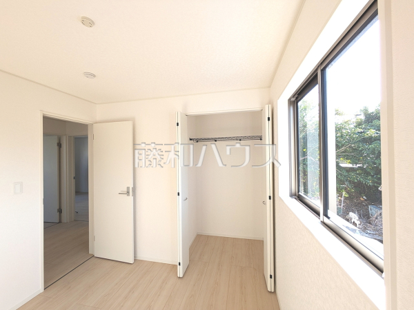 4号棟　居室　収納　【浦添市牧港4丁目】