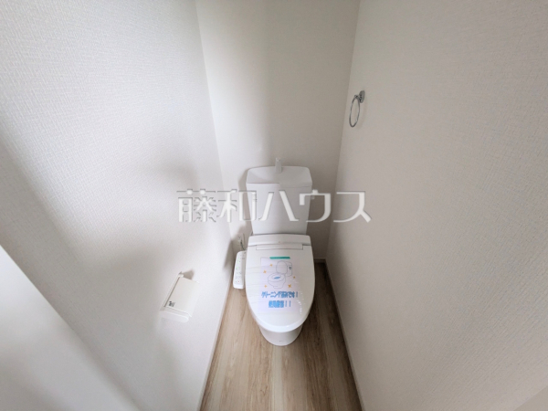 トイレ　【福岡市東区三苫２丁目】