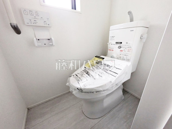 3号棟　トイレ　【府中市新町２丁目】