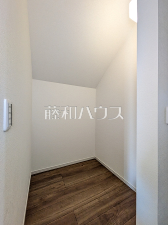 1号棟　収納　【武蔵村山市学園４丁目】