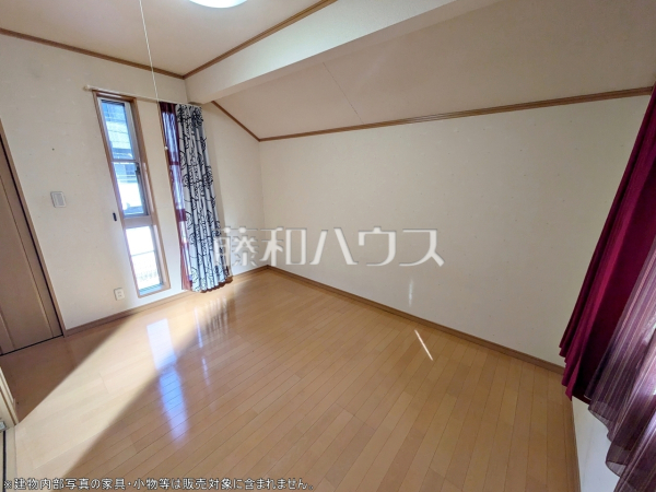 居室　【調布市調布ケ丘４丁目】