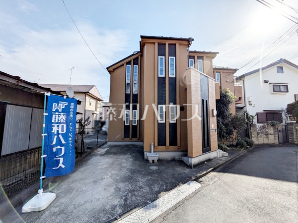 ≪接道状況≫ 周辺は落ち着いた雰囲気の住宅地です。小さなお子様がいるご家庭も安心です。 　【調布市調布ケ丘４丁目】