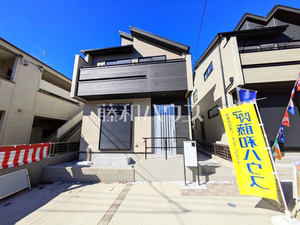 ≪3号棟　外観≫クリーンな太陽エネルギーを活かす太陽光発電システムを搭載 【調布市柴崎２丁目】