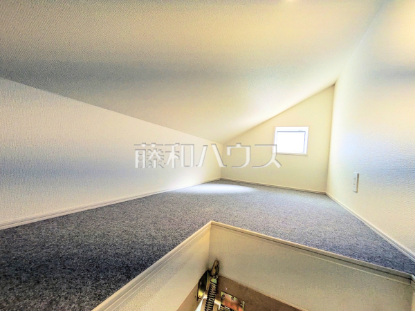 3号棟　グルニエ　【調布市柴崎２丁目】