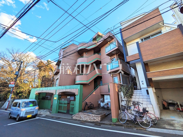 ≪外観≫京王線「仙川」駅 徒歩17分！ 物件の事、諸費用の事など、小さな疑問も、お気軽にご連絡・ご相談下さい。 【スターハイツ上祖師谷】