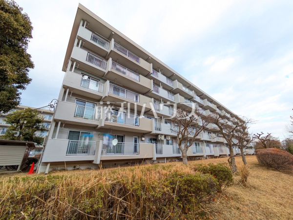 外観　【多摩ニュータウン豊ヶ丘第5-3-5号棟】