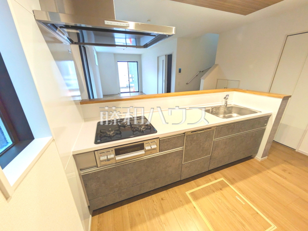 2号棟　キッチン　【福岡市南区井尻４丁目】