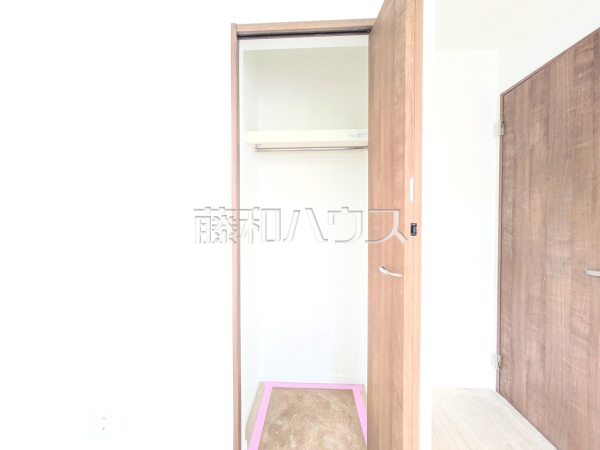 収納　【東村山市秋津町２丁目】