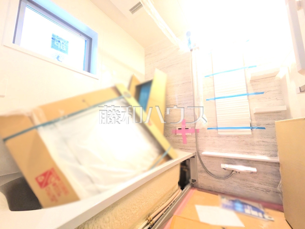 浴室　【東村山市秋津町２丁目】