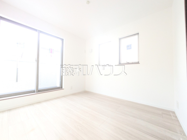 居室　【東村山市秋津町２丁目】