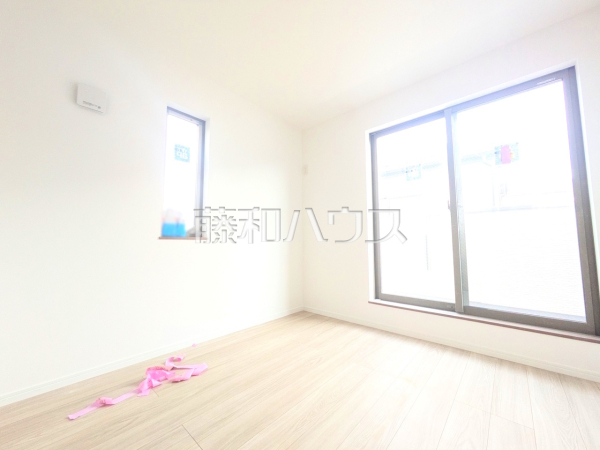 居室　【東村山市秋津町２丁目】