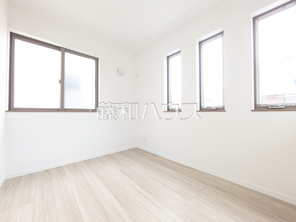 居室　【東村山市秋津町２丁目】