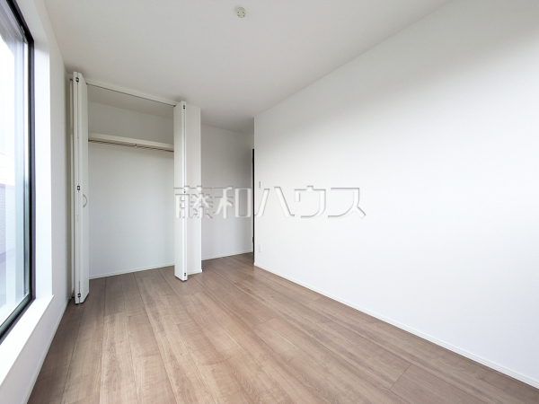 居室　【新座市新座２丁目】