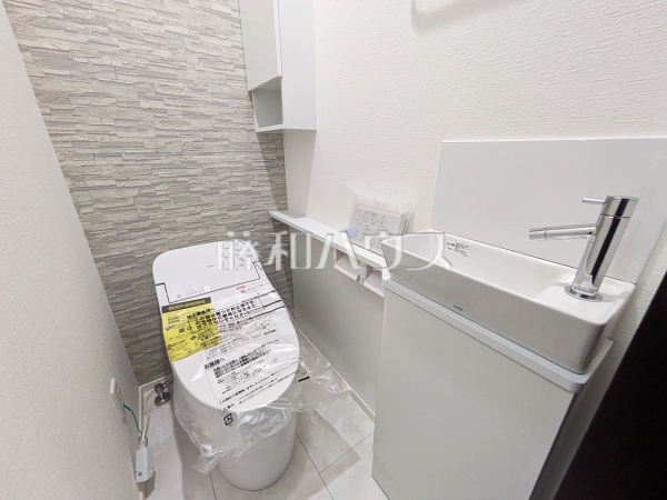 トイレ　【新座市新座２丁目】
