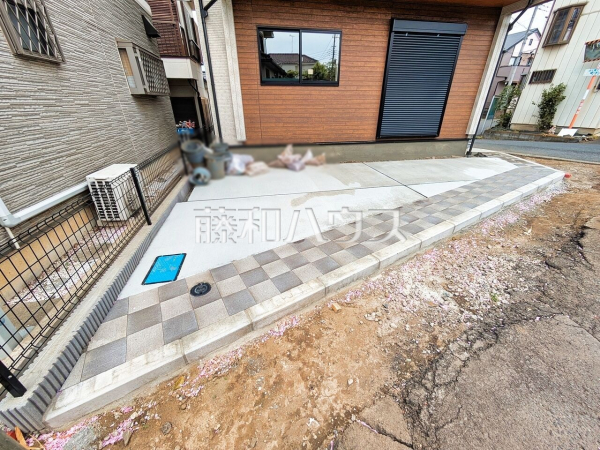 カースペース　【所沢市大字松郷】