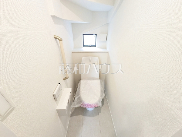 トイレ　【春日井市六軒屋町】