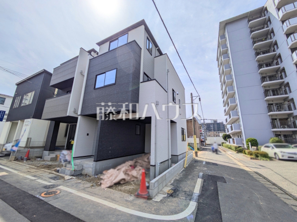 接道状況および現場風景　【福岡市西区愛宕１丁目】