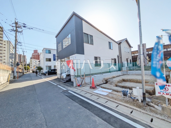 2号棟　接道状況および現場風景　【福岡市西区愛宕１丁目】