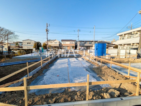 ≪3号地　外観≫見学はしたいけど、なかなか時間が取れない・・・そんな方に出勤前や仕事終わりにマイホームを見学できるサポートをいたします。　【多摩市一ノ宮４丁目】