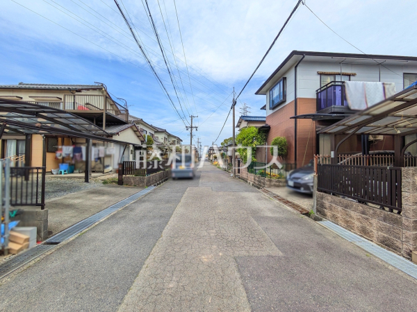 接道状況および現場風景　【春日井市牛山町】