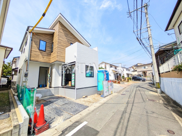 接道状況および現場風景　【福岡市東区香椎駅東１丁目】