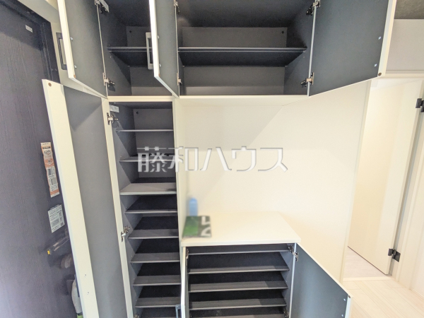 3号棟　玄関収納　【名古屋市守山区大字上志段味字海東】