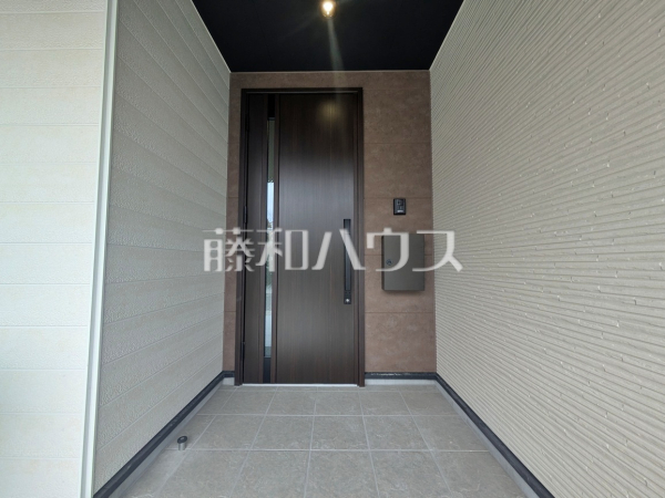 玄関 【春日井市東野町西2丁目】 玄関 【春日井市東野町西2丁目】