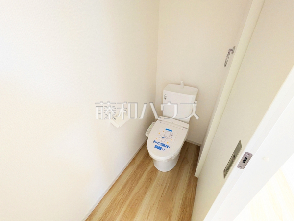 トイレ 【春日井市東野町西2丁目】 トイレ 【春日井市東野町西2丁目】