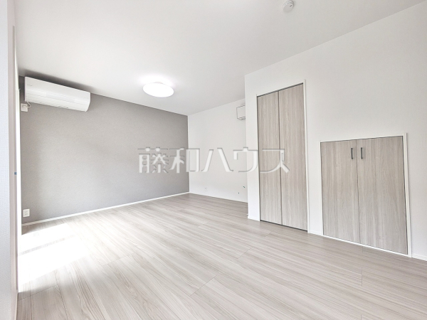 1号棟　リビング　【西東京市新町５丁目】