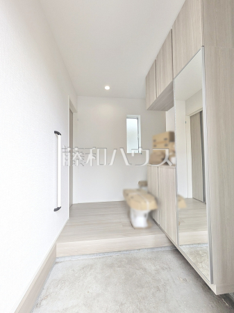 1号棟　玄関ホール　【西東京市新町５丁目】