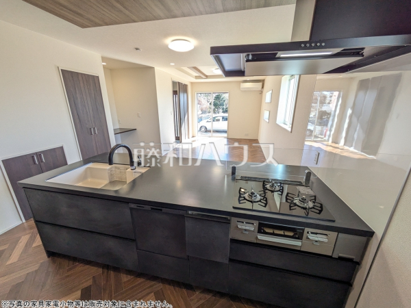キッチン　【練馬区石神井台８丁目】