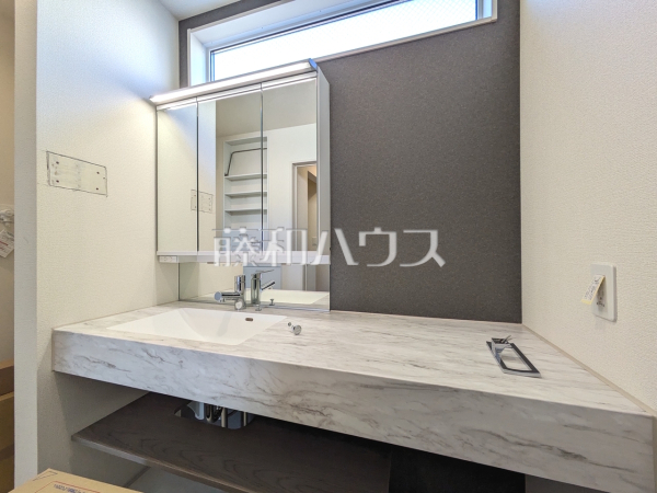 洗面室　【練馬区石神井台８丁目】