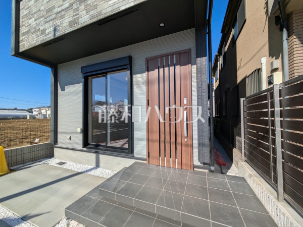 玄関　【練馬区石神井台８丁目】