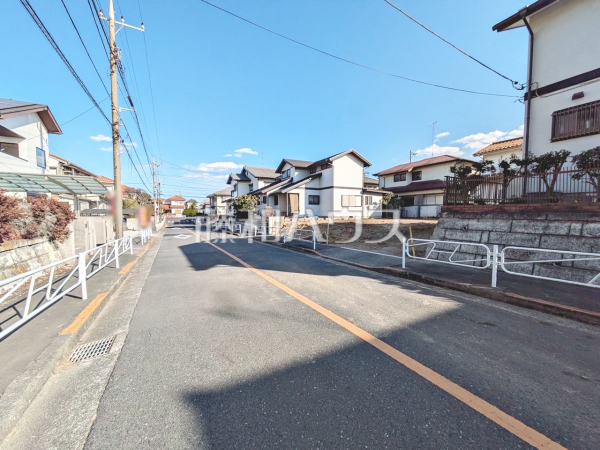 接道状況および現場風景　【八王子市北野台２丁目】