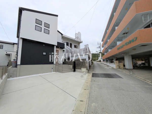 現場風景　【南城市知念字安座真】是非ご見学のお問合せをお待ちしております！