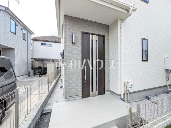 C号棟　玄関　【小金井市貫井北町５丁目】