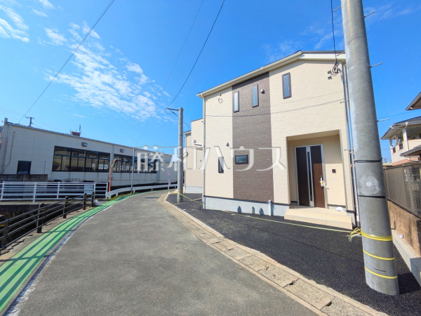 接道状況および現場風景　【福岡市早良区有田２丁目】