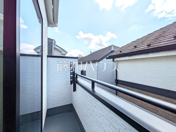 B号棟　バルコニー　【小金井市貫井北町５丁目】