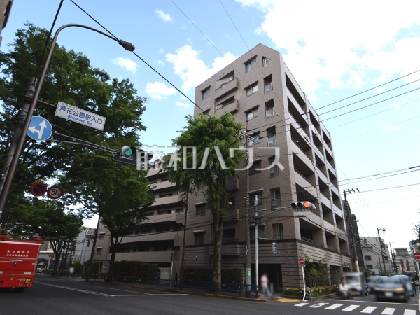 外観　【サーパス芦花公園】