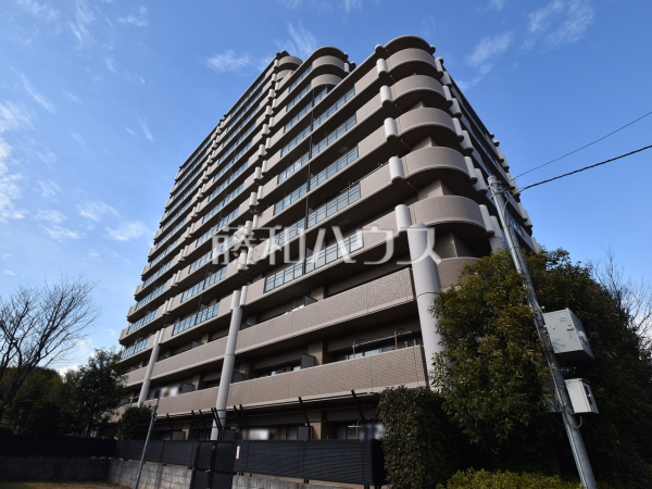 西武池袋線『ひばりヶ丘』駅 徒歩12分！安心のオートロック付きマンションです♪【サンヴェールひばりヶ丘ガーデンシティ】外観　