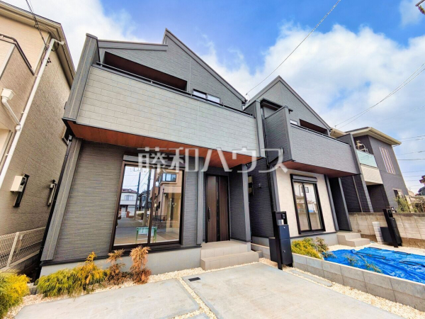 現場風景【新座市新堀１丁目】 平日のご案内も可能です。まずはお気軽にお問合せ下さいませ。 